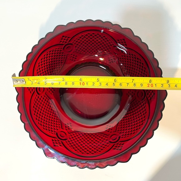 Vintage Avon Centennial Edition Cape Cod Ruby Red Bowl - Picture 6 of 8
